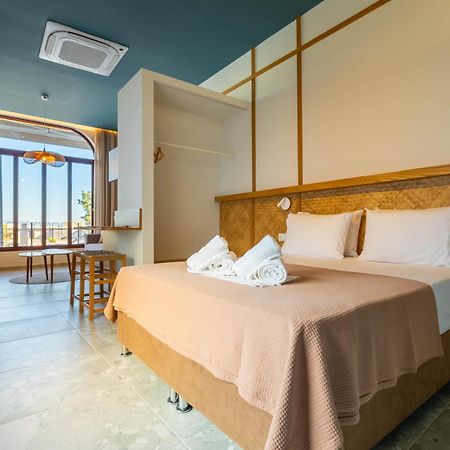 Take Me Here With A Sea View By Salt Apartments Волос Экстерьер фото